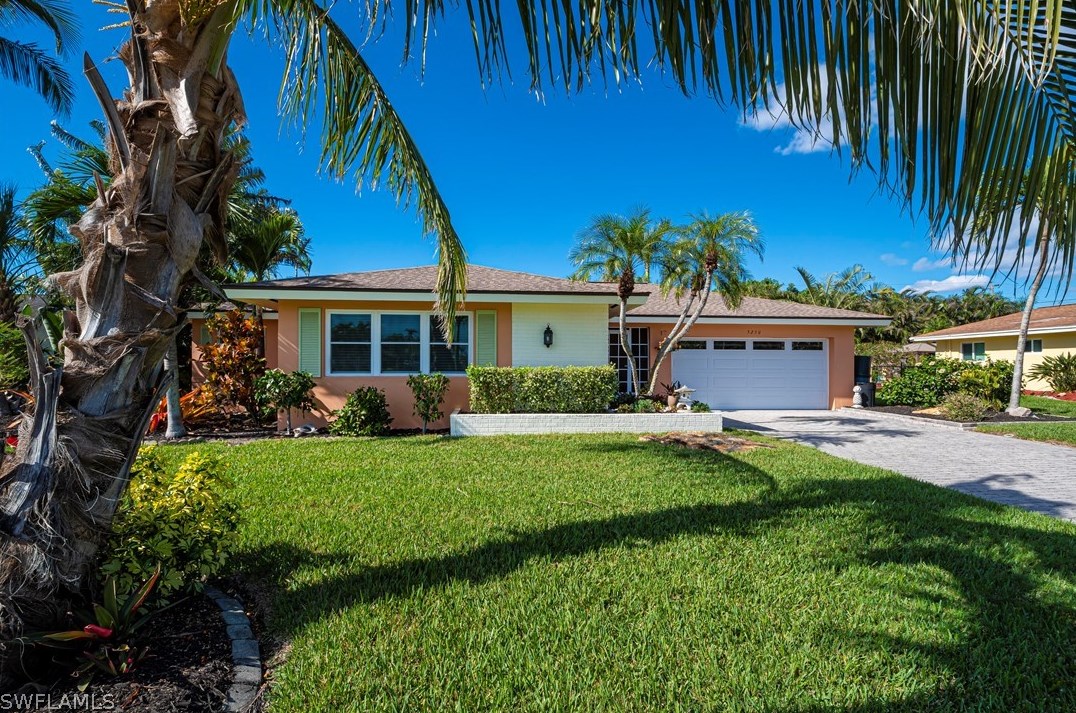 5230 Fairfield Dr, Fort Myers, FL 33919-1908