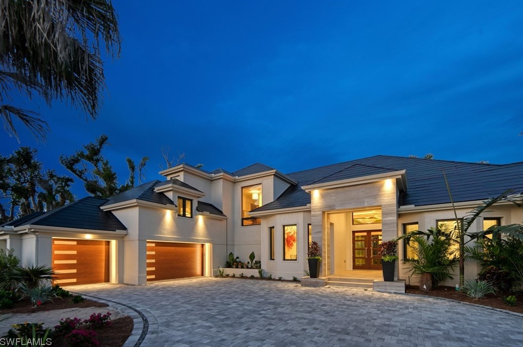 2564 Wulfert Rd, Sanibel, FL 33957