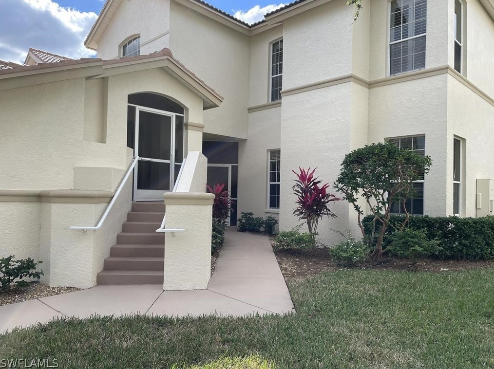 9221 Bayberry Bnd, Fort Myers, FL 33908-6662