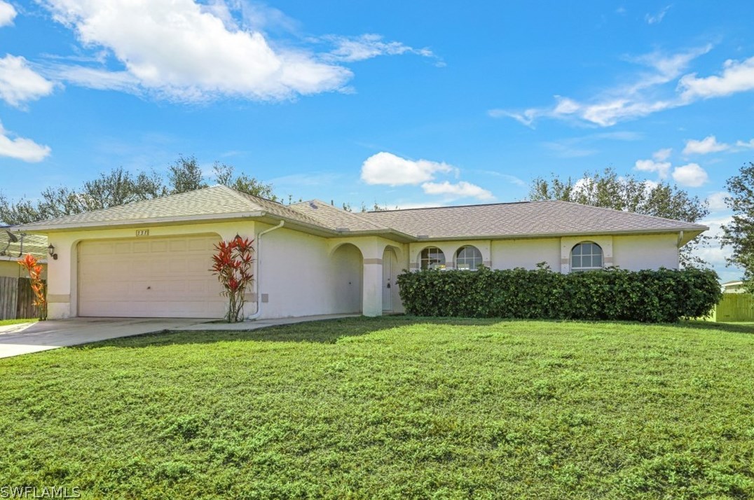 338 23rd St, Cape Coral, FL 33909-4314