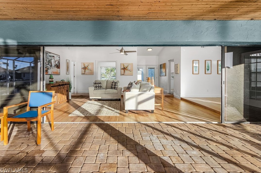 4416 5th Ave, Cape Coral FL  33914-7559 exterior