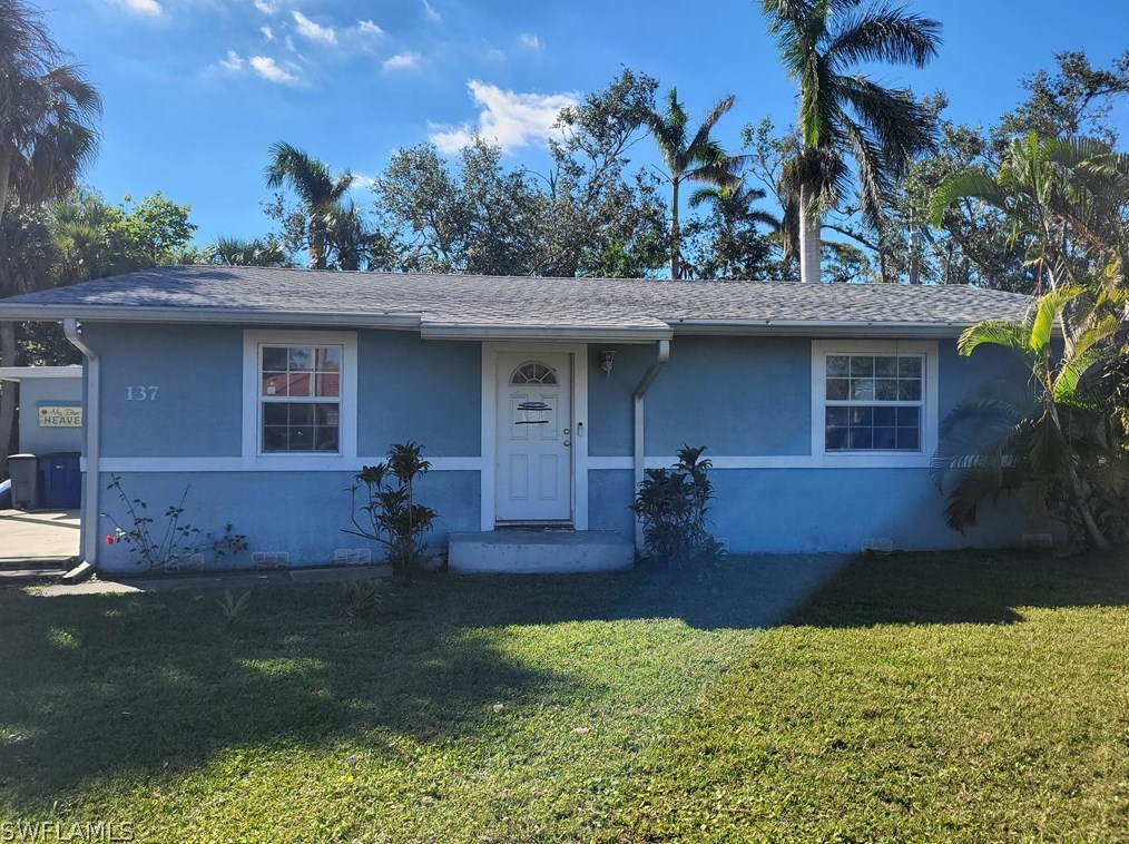137 Dow Ln, Fort Myers, FL 33917-4109