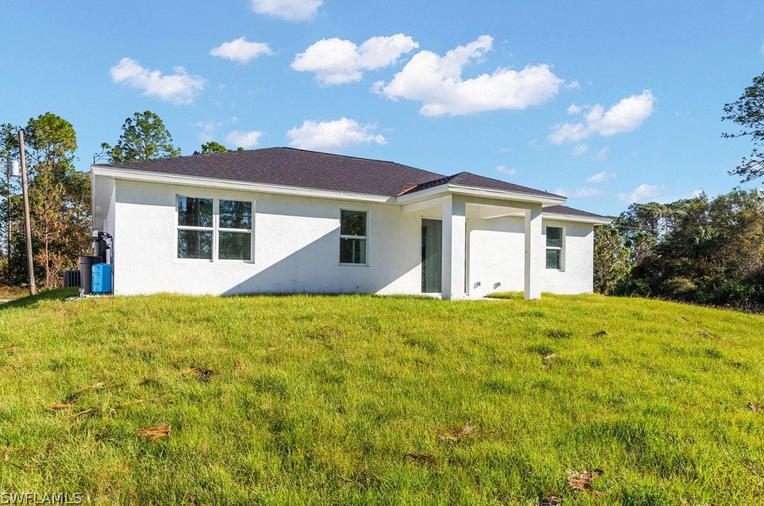 6133 Hershey Ave, Fort Myers, FL 33905-8739