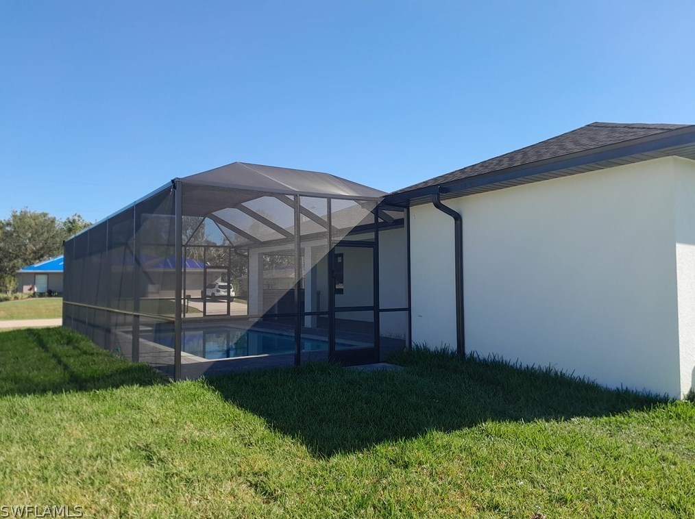 715 6th St, Cape Coral FL  33991-1932 exterior