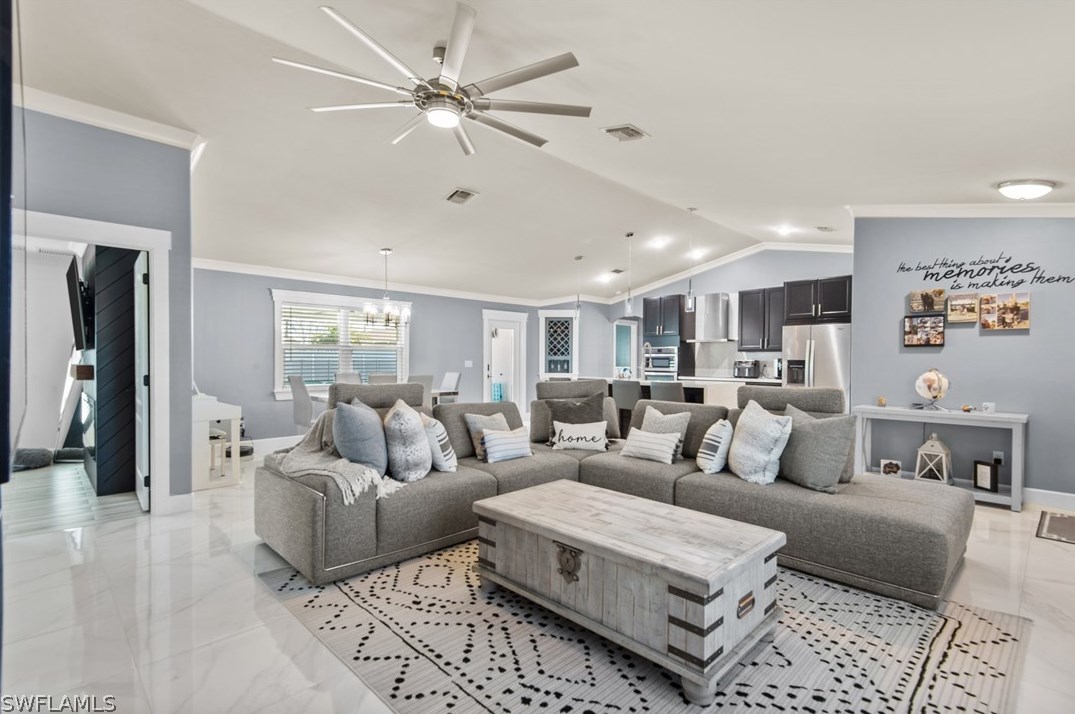 1323 4th Ave, Cape Coral, FL 33909-1308