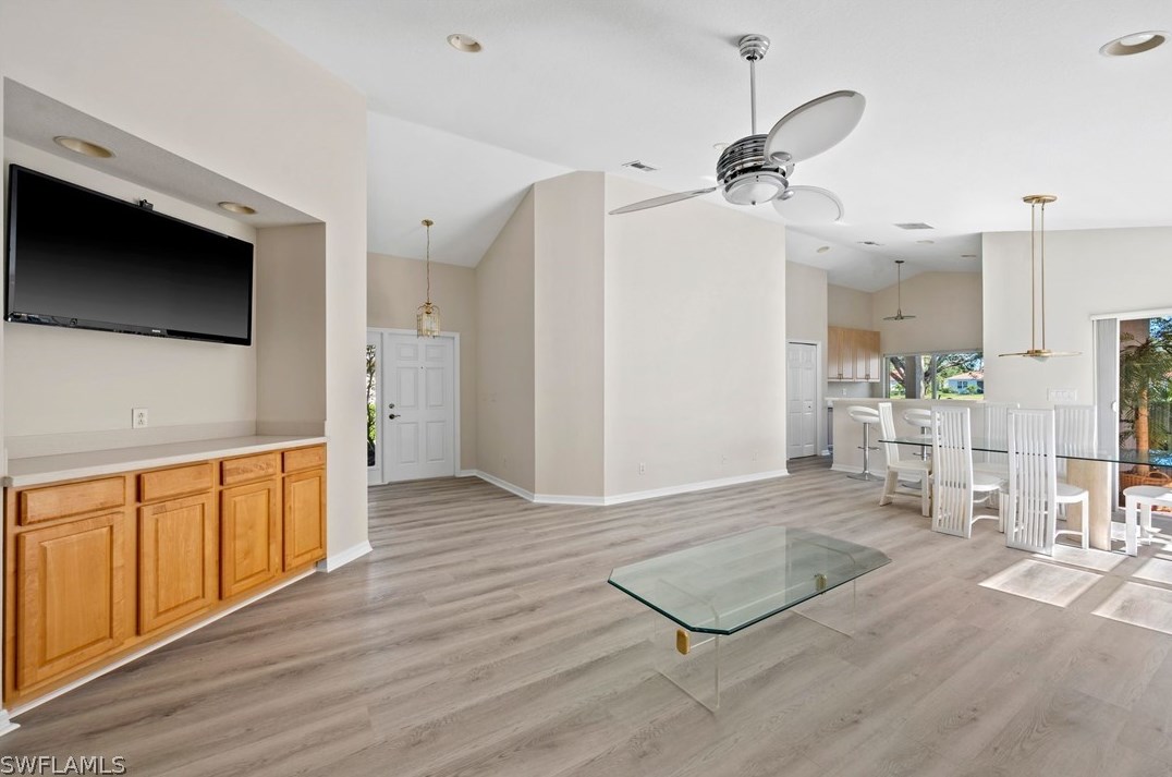 2208 Summersweet Dr, Alva FL  33920-4606 exterior