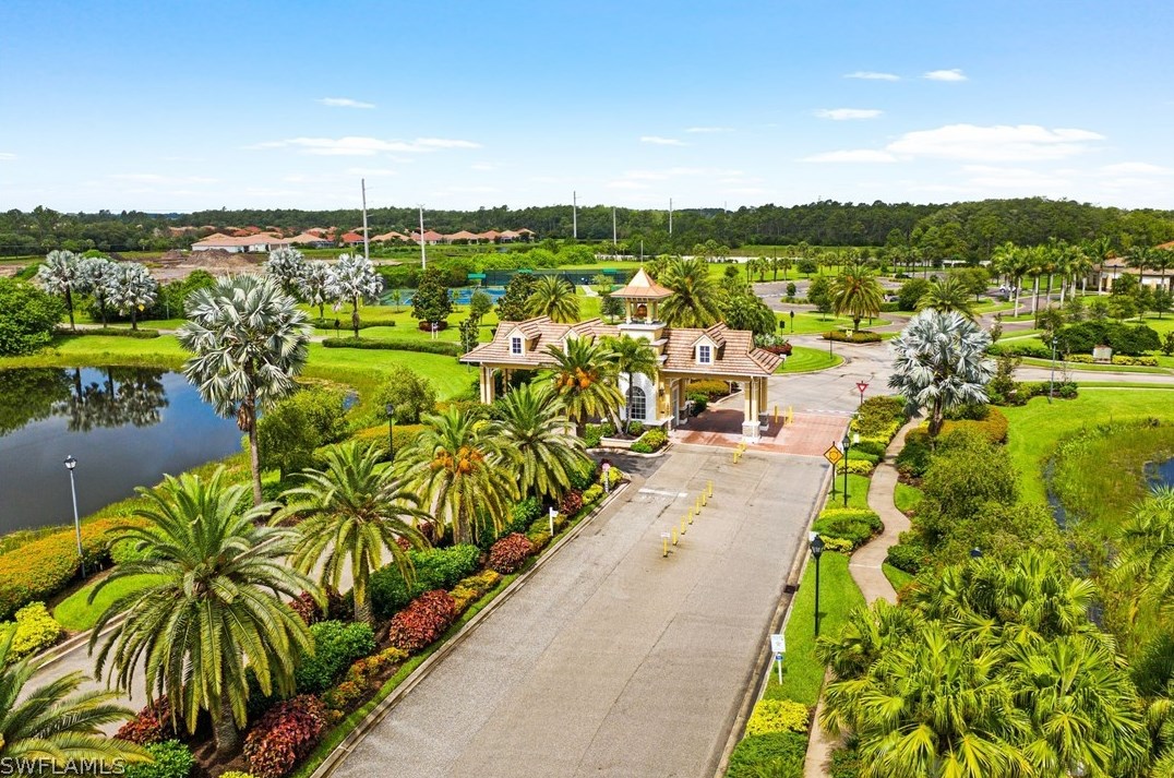 2208 Summersweet Dr, Alva FL  33920-4606 exterior