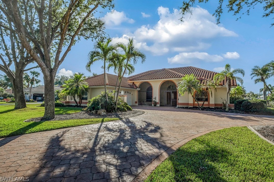 11340 Bent Pine Dr, Fort Myers, FL 33913-8108