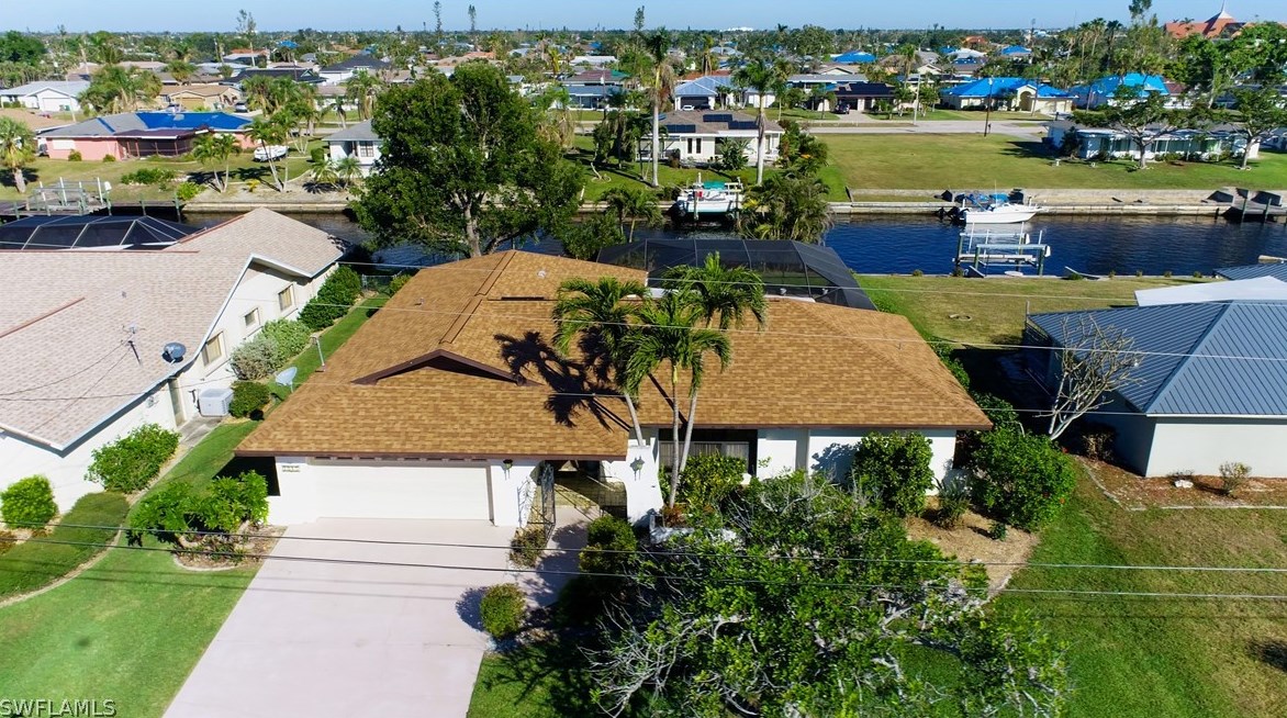 1413 28th Ter, Cape Coral, FL 33904-3918