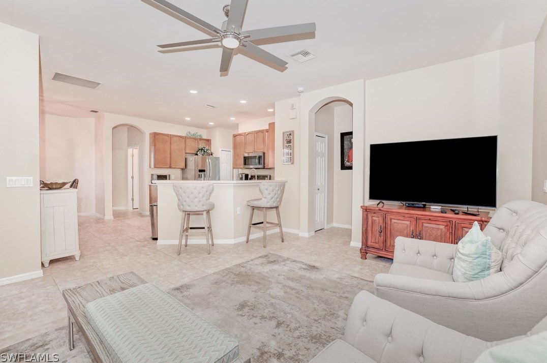 9203 Aviano Dr, Fort Myers, FL 33913-8186