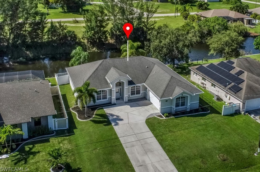 1422 Sw 11th Pl, Cape Coral, FL 33990