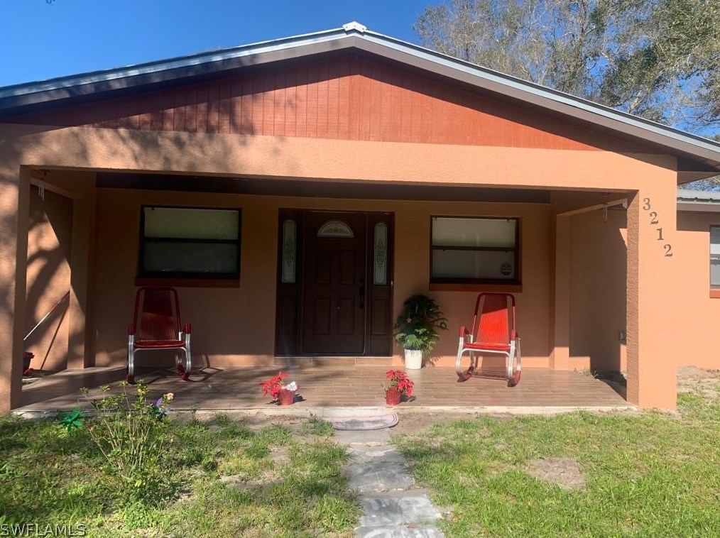 3212 Hicks Rd, Lorida, FL 33857