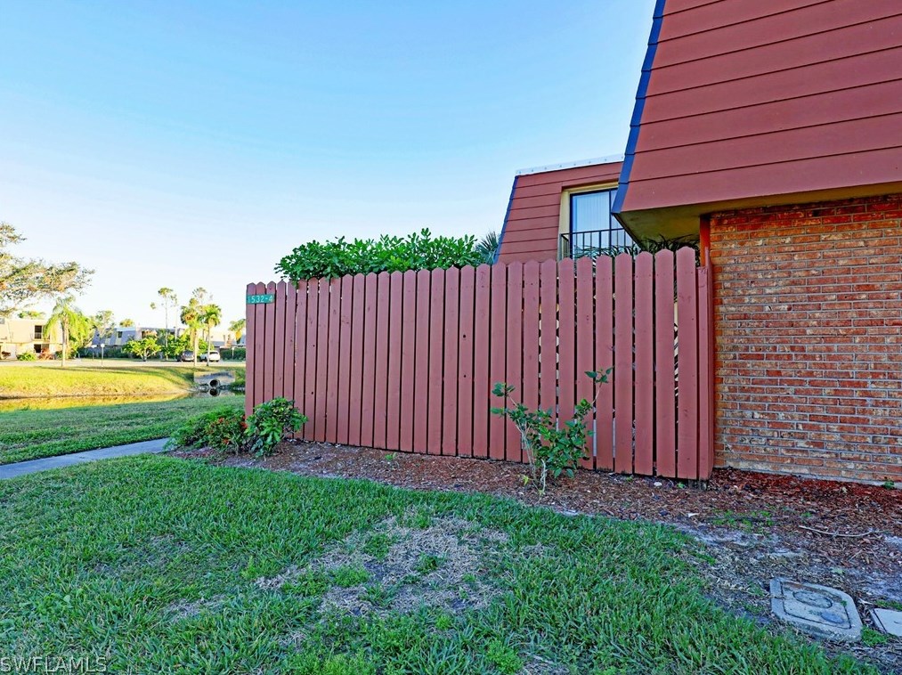 1532 Park Meadows Dr #4, Fort Myers, FL 33907