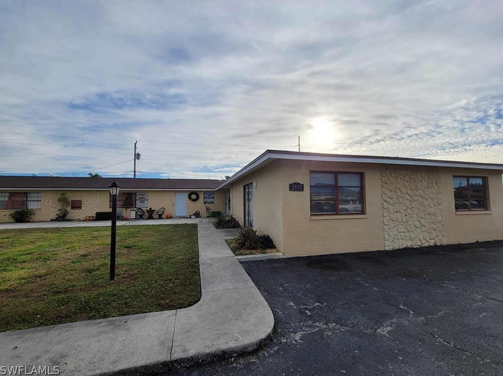 2935 Se 15th Pl #6, Cape Coral, FL 33904