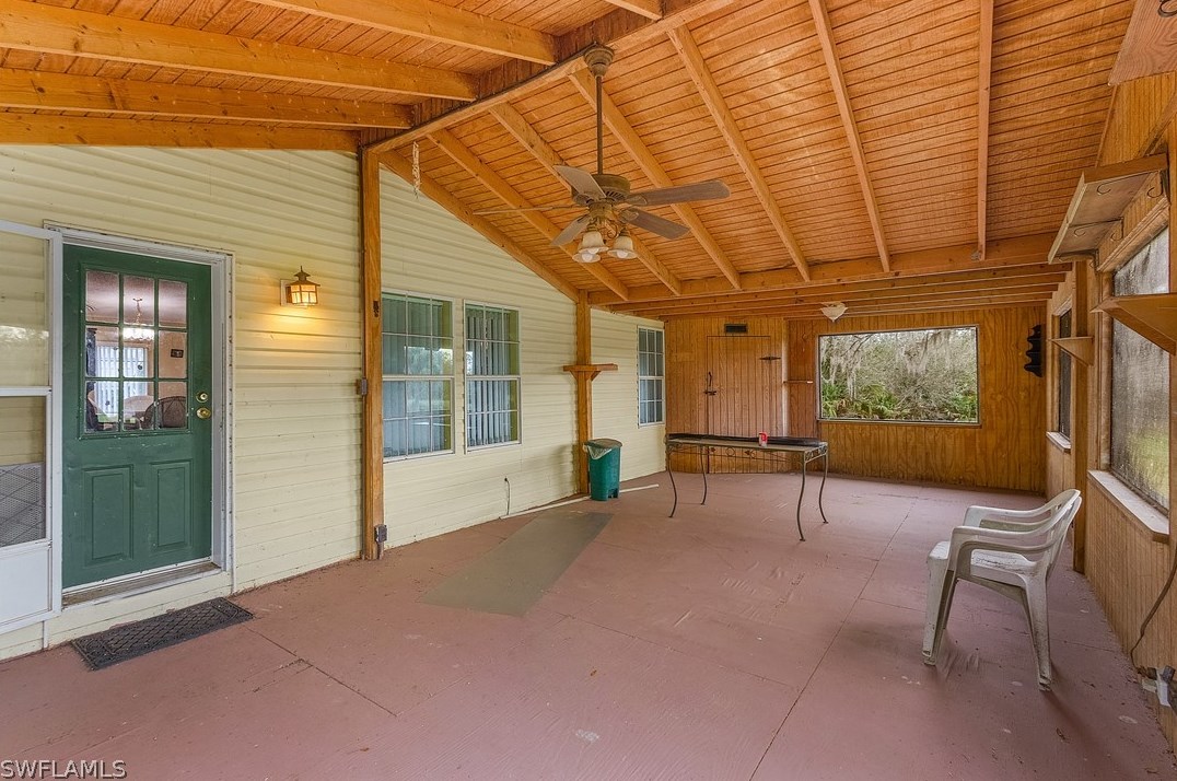 1012 Scuppernong Rd, Labelle, FL 33935-7477