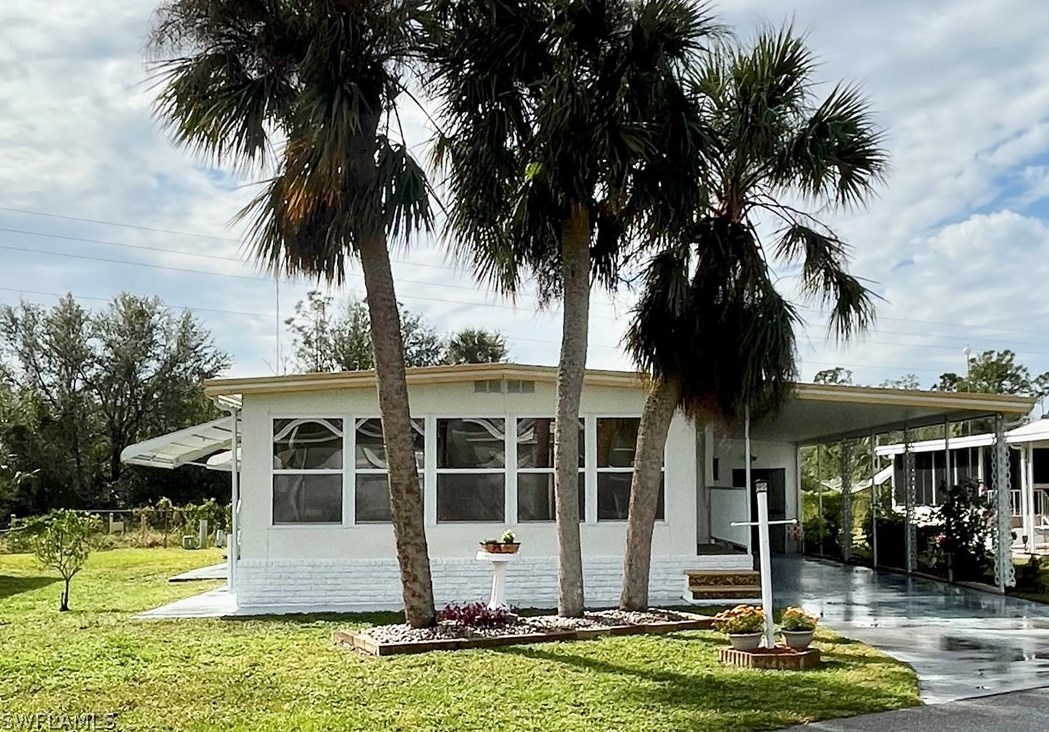 524 Timber Ln, Fort Myers, FL 33917-7423