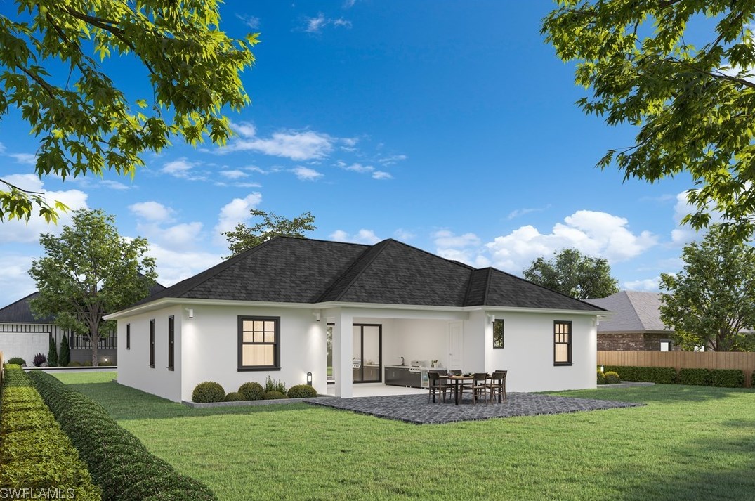 722 Nimitz Blvd, Lehigh Acres, FL 33974