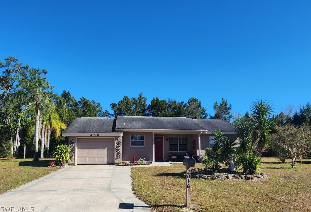 2016 Mariner Ct, Labelle, FL 33935