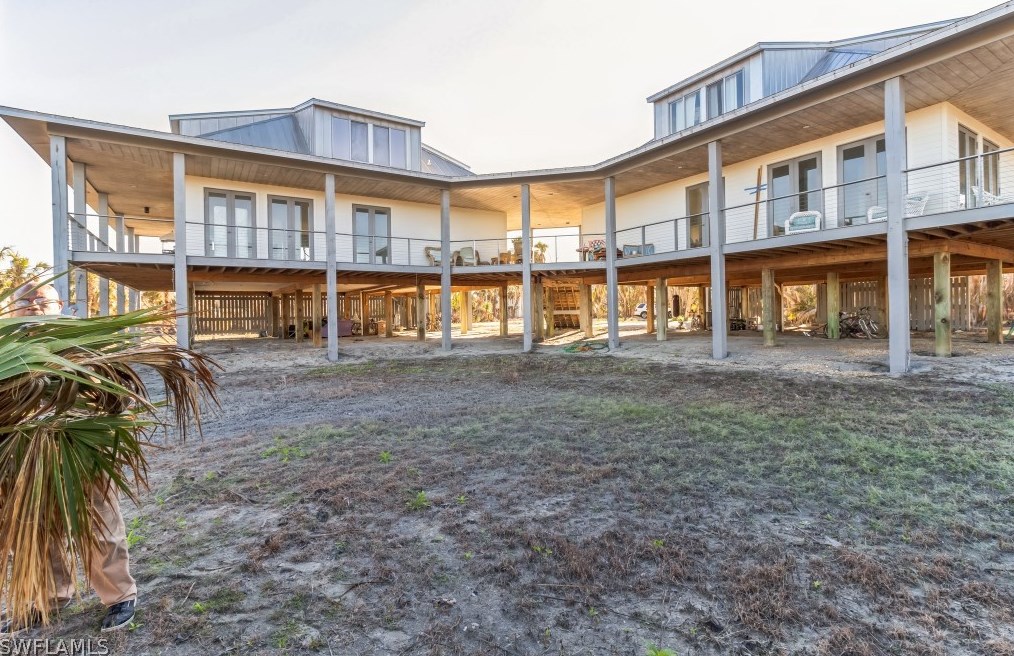 4150 Dingman Dr, Sanibel, FL 33957