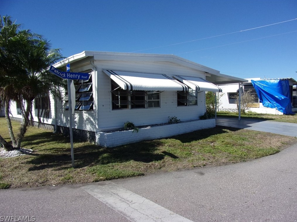 14701 Patrick Henry Rd, Fort Myers, FL 33917-9043