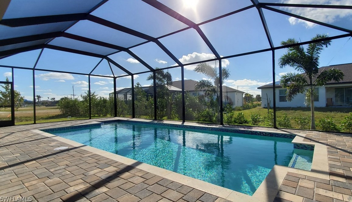 2204 36th Pl, Cape Coral, FL 33993-0035