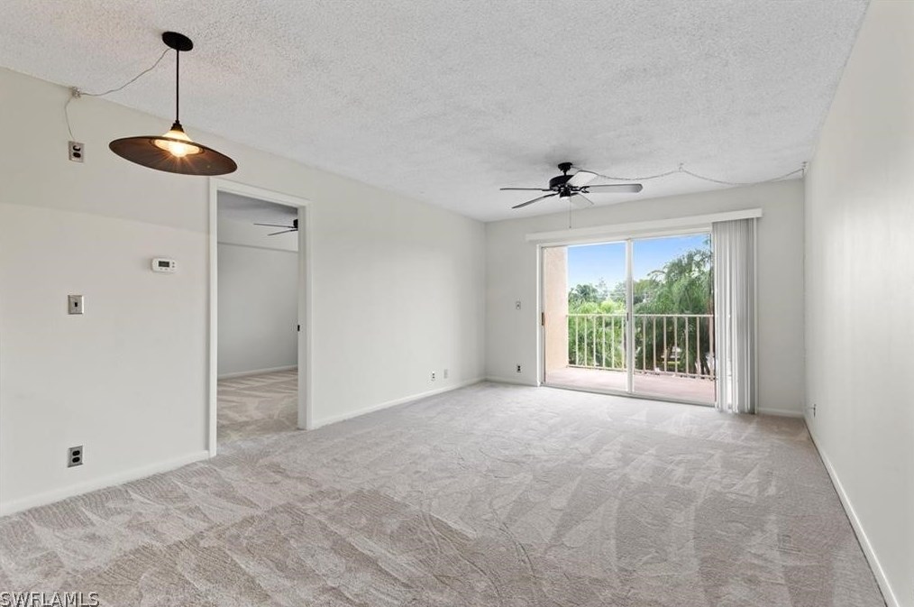 2875 Palm Beach Blvd #207, Fort Myers, FL