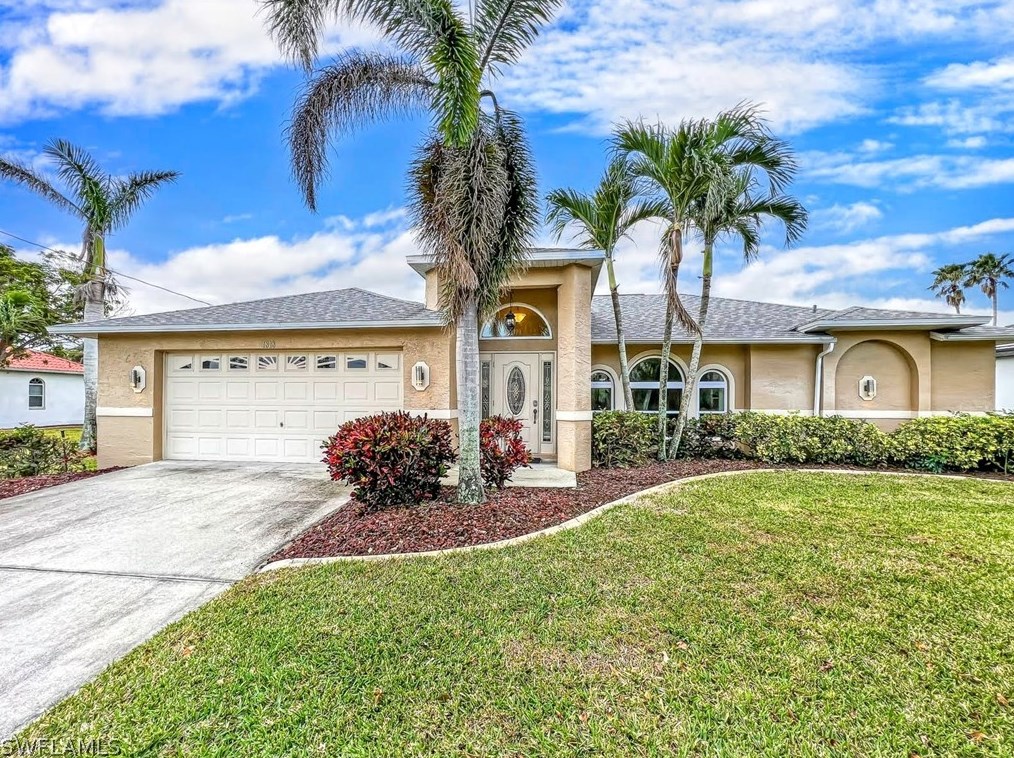 1818 48th Ter, Cape Coral, FL 33914-6927
