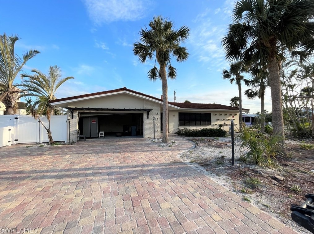 310 Madison Ct, Fort Myers Beach, FL 33931