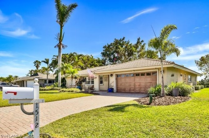 1512 Reynard Dr, Fort Myers, FL 33919-2249