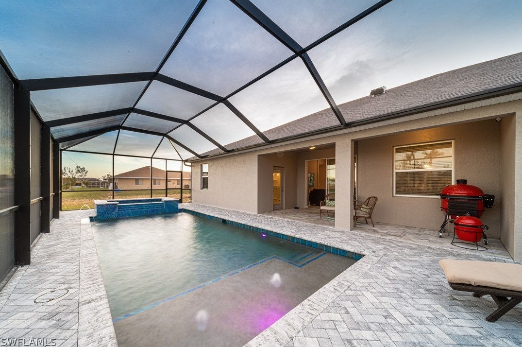 121 37th Ave, Cape Coral, FL 33991-7634