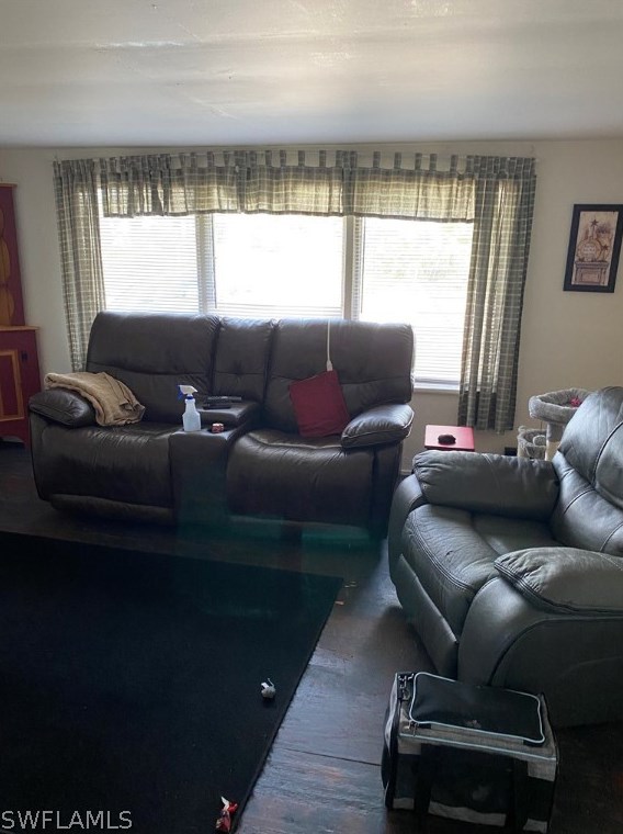 1746 Pacific Ave, North Fort Myers FL  33903-3372 exterior