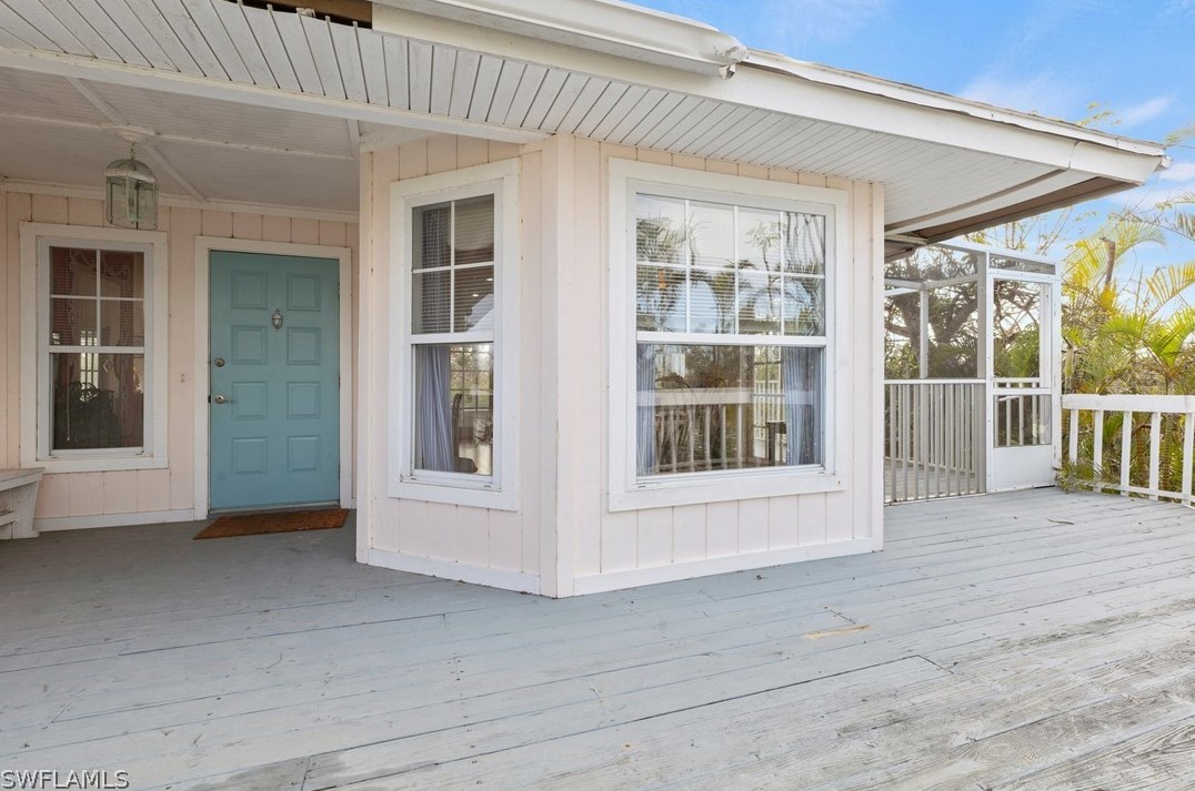 1830 Ibis Ln, Sanibel, FL 33957