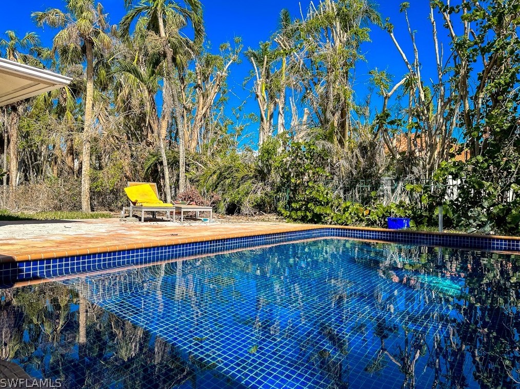 428 Lighthouse Way, Sanibel, FL 33957