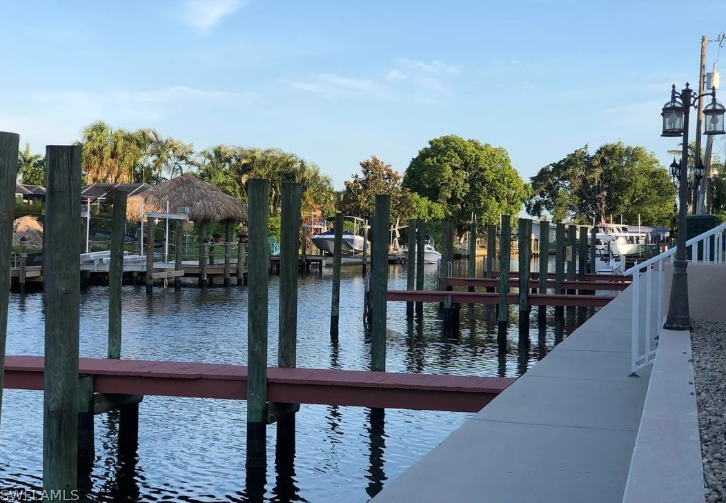 5201-5217 Coronado Pkwy, Cape Coral, FL 33904