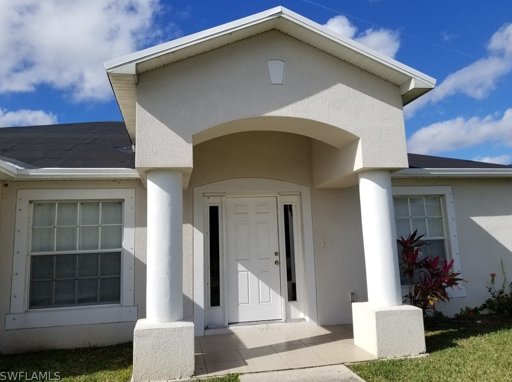 2513 Nature Pointe Loop, Fort Myers, FL 33905