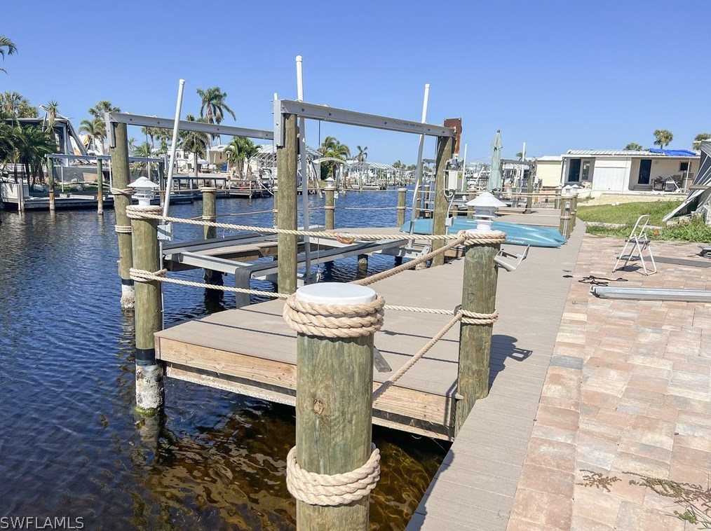 17850 Peppard Dr, Fort Myers Beach, FL 33931