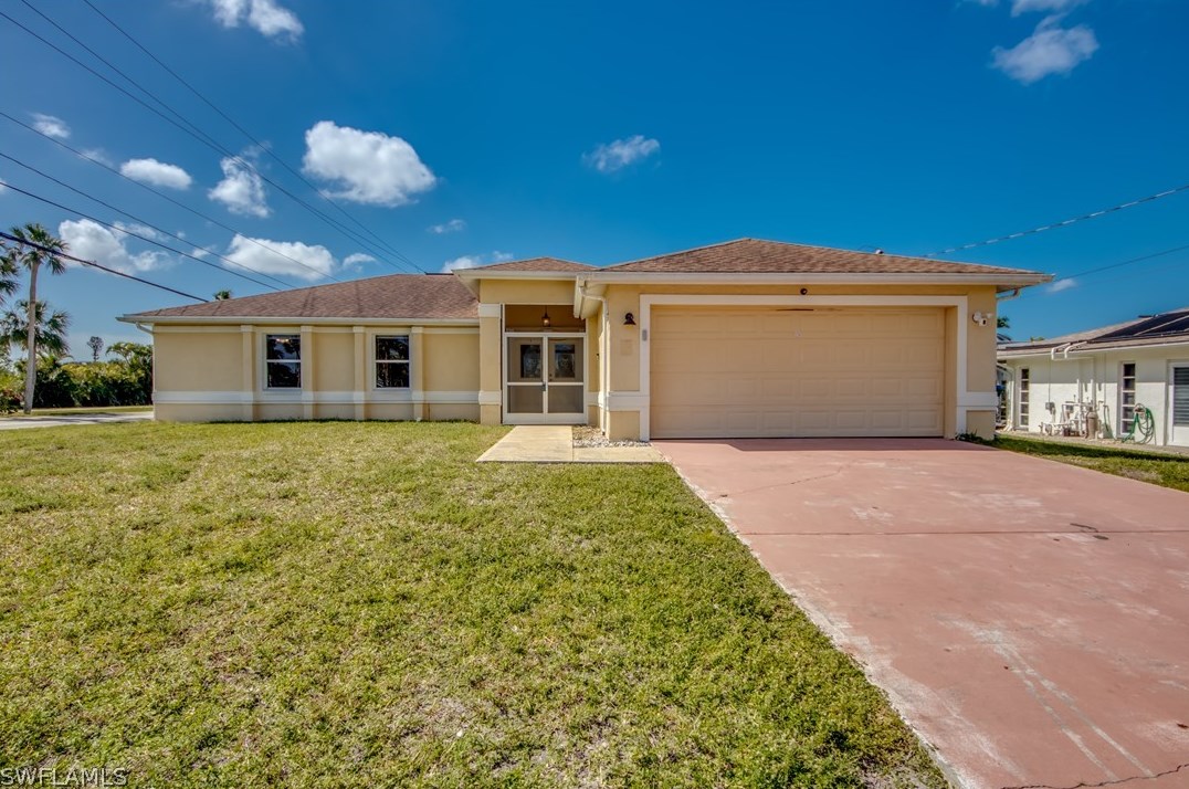 5274 Skylark Ct, Cape Coral, FL 33904-5842