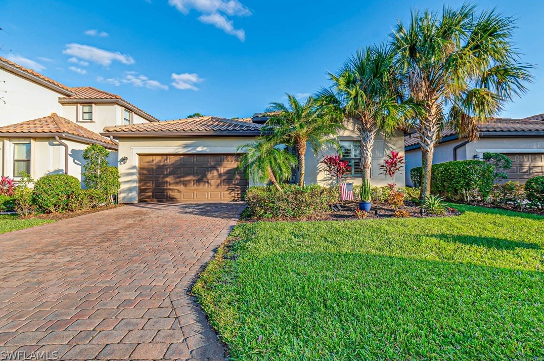 8975 Water Tupelo Rd, Fort Myers, FL