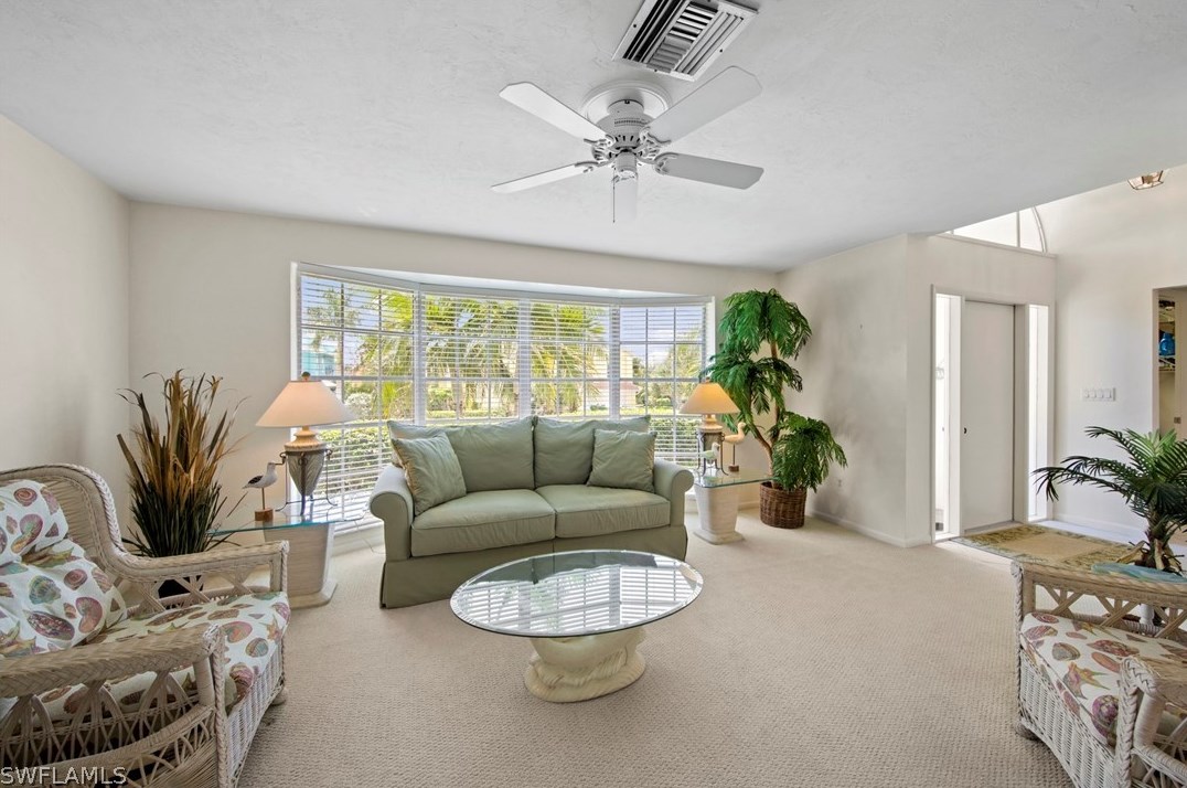 1242 Par View Dr, Sanibel, FL 33957