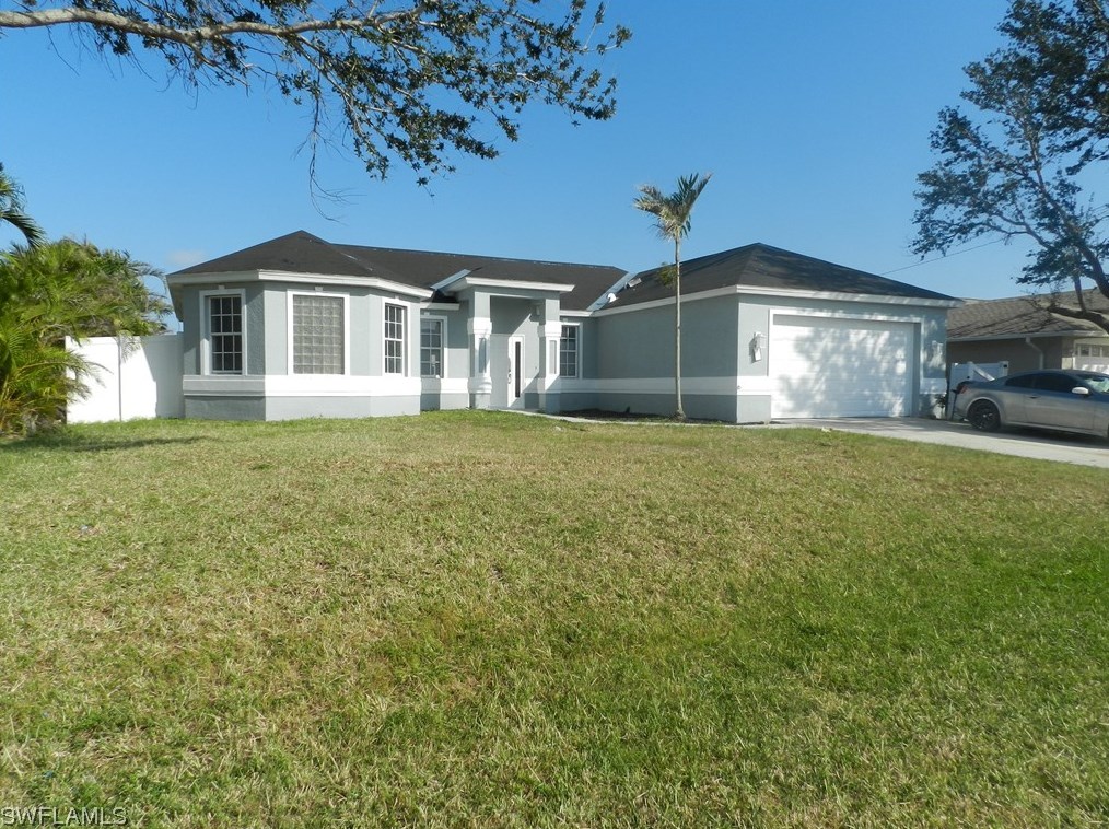 4429 15th Ave, Cape Coral, FL 33909-6106