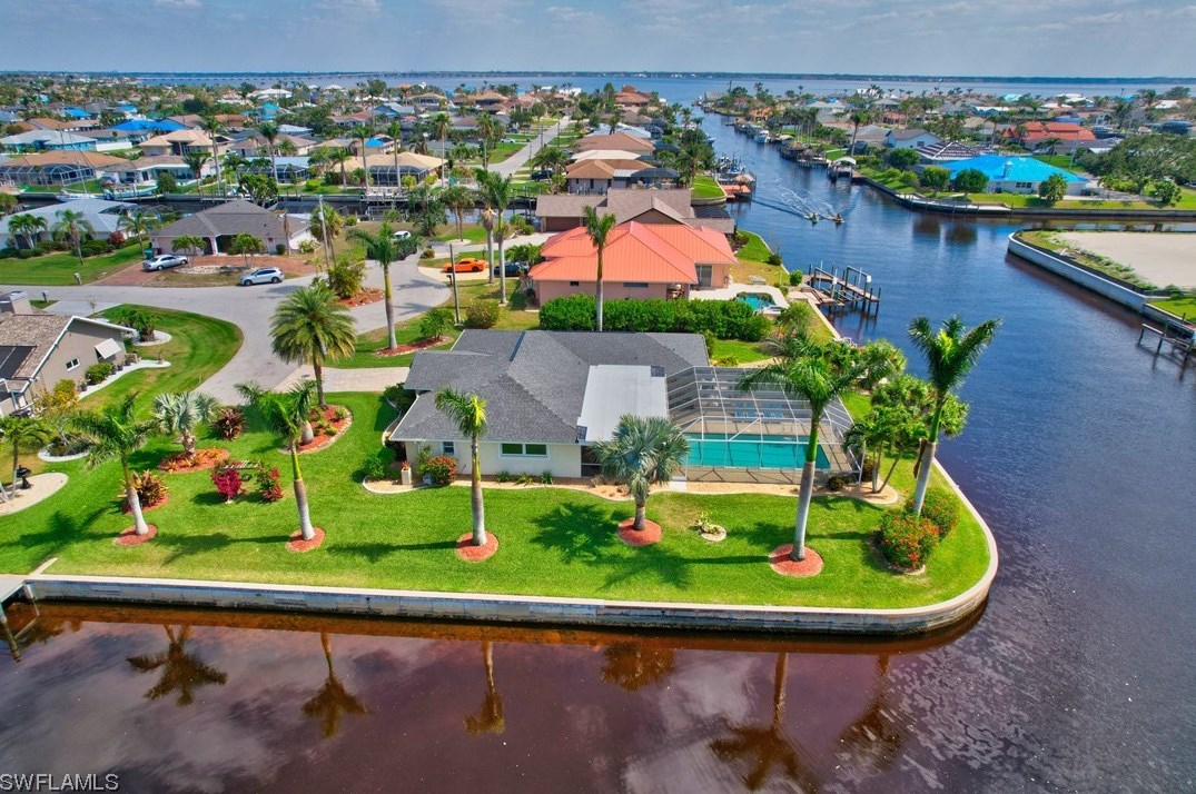 3126 19th Ave, Cape Coral, FL 33904-3006