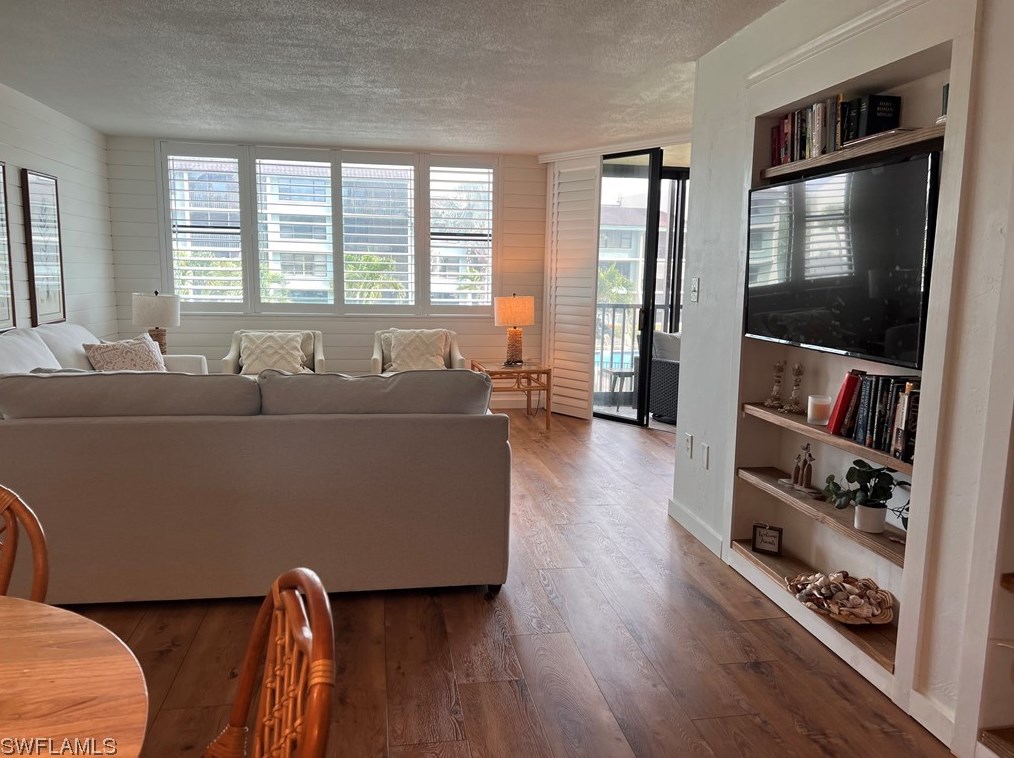 979 E Gulf Dr #212, Sanibel, FL 33957