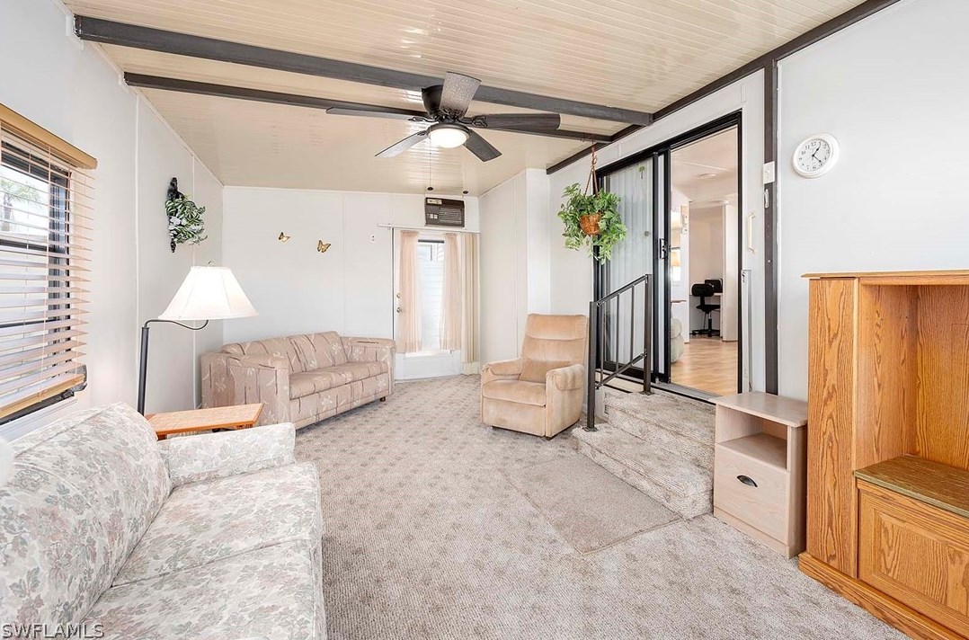 22 La Fonda Ln, Fort Myers, FL 33903-7328