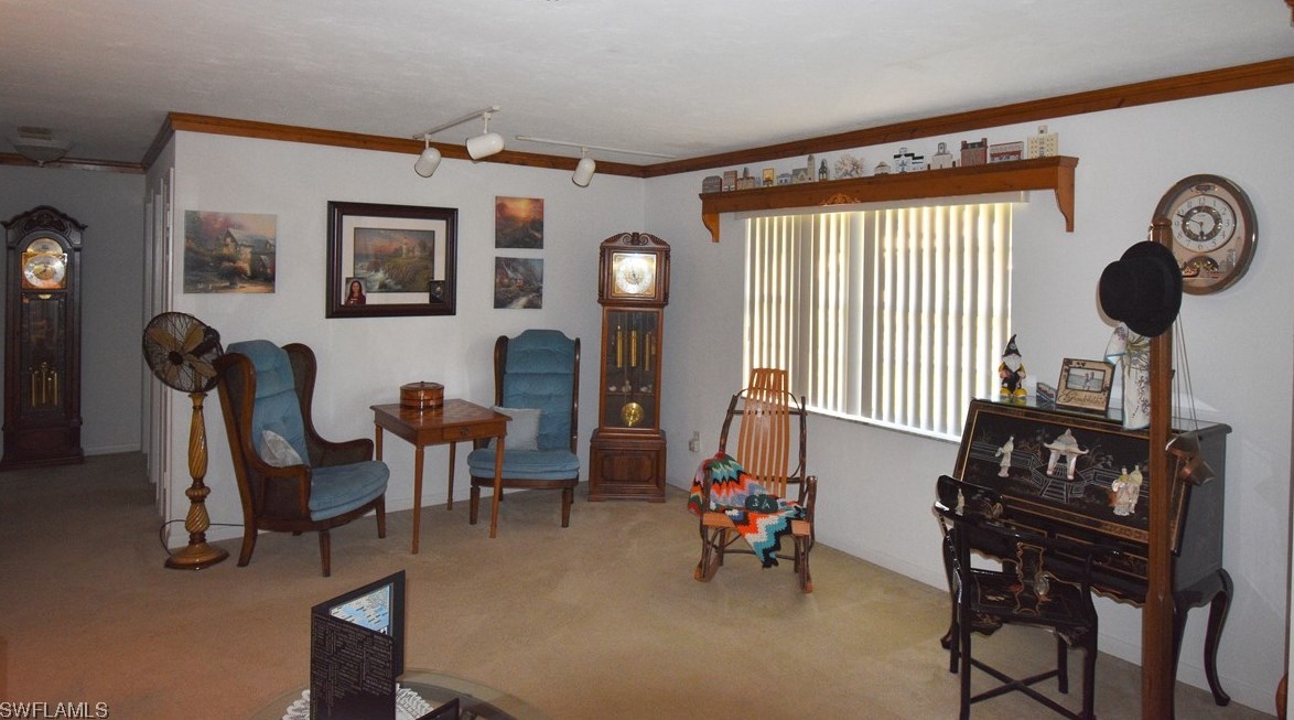 2019 12th Ter, Cape Coral, FL 33990-1895