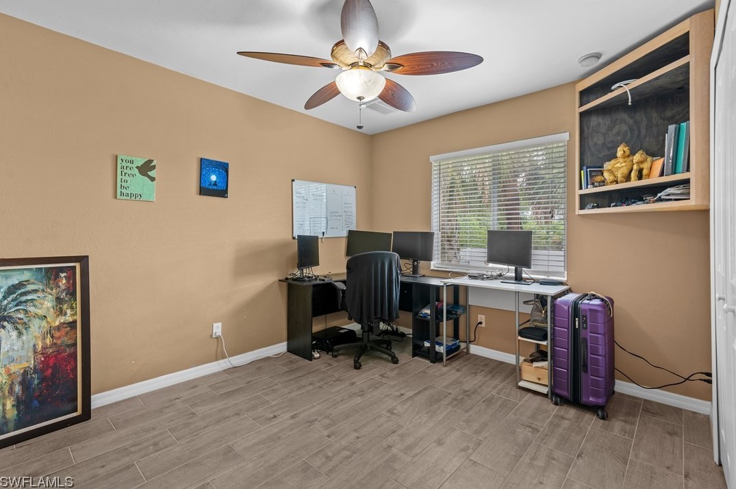 3737 Trent St, Fort Myers FL  33905-5715 exterior