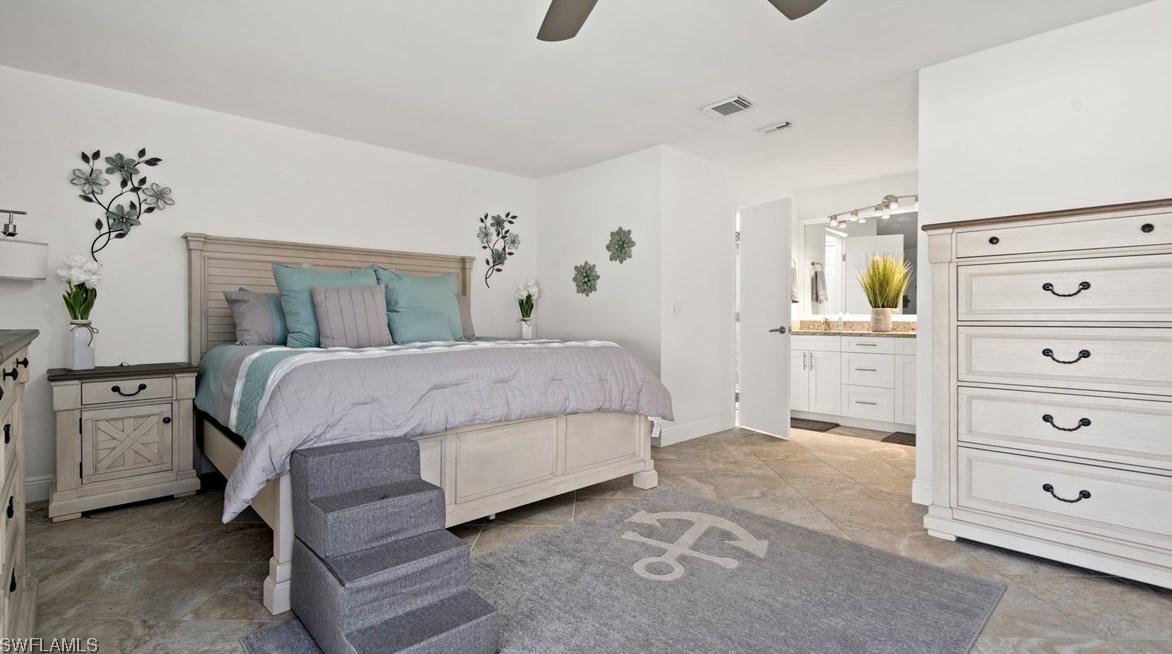 5412 Harbour Castle Dr, Fort Myers FL  33907-7841 exterior