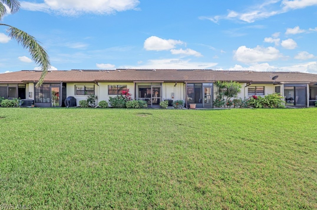 16800 Ginger Ln, Fort Myers, FL 33908-5285