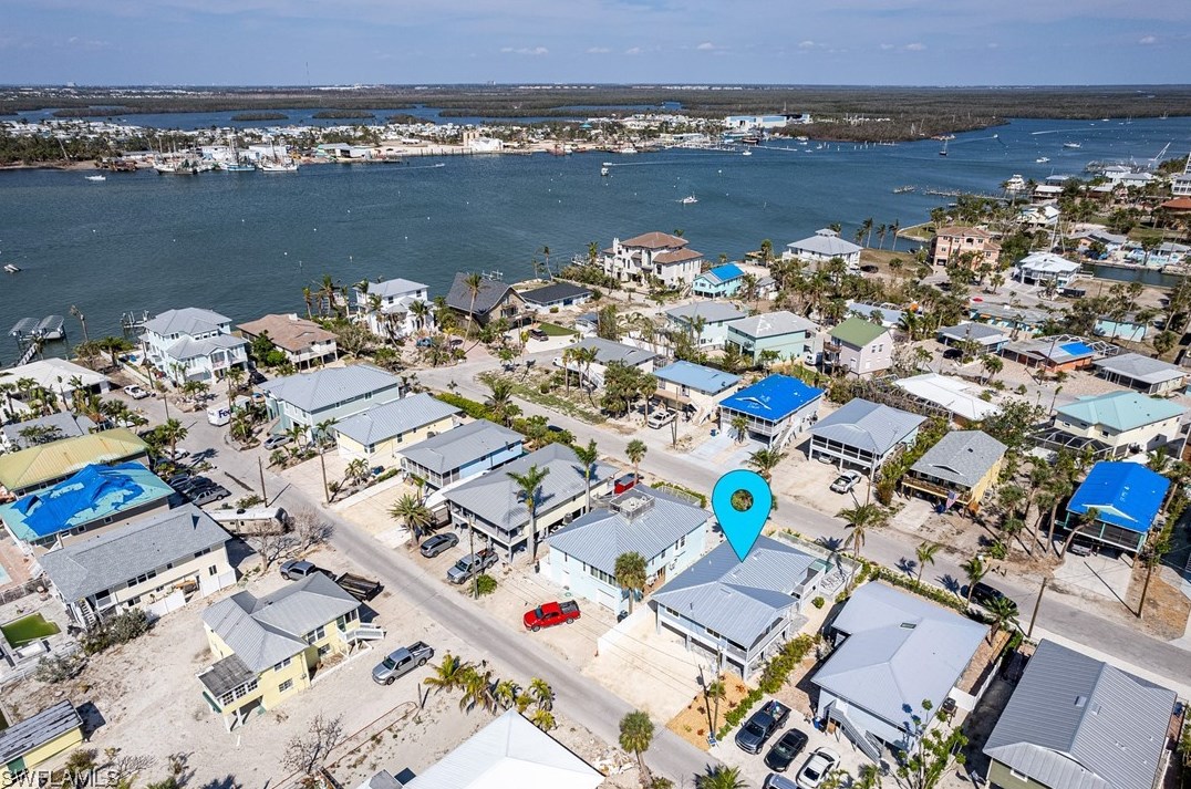 253 Ostego Dr, Fort Myers Beach, FL 33931