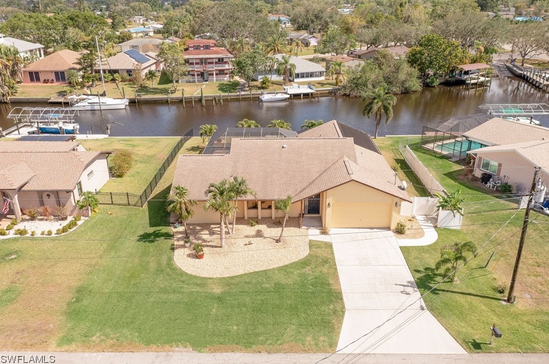 2256 Isle Of Pines Ave, Fort Myers, FL 33905-4823