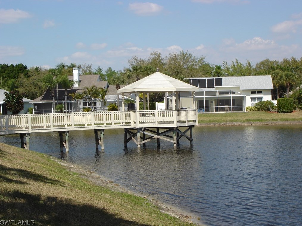 15091 Lakeside View Dr, Fort Myers FL  33919-8455 exterior